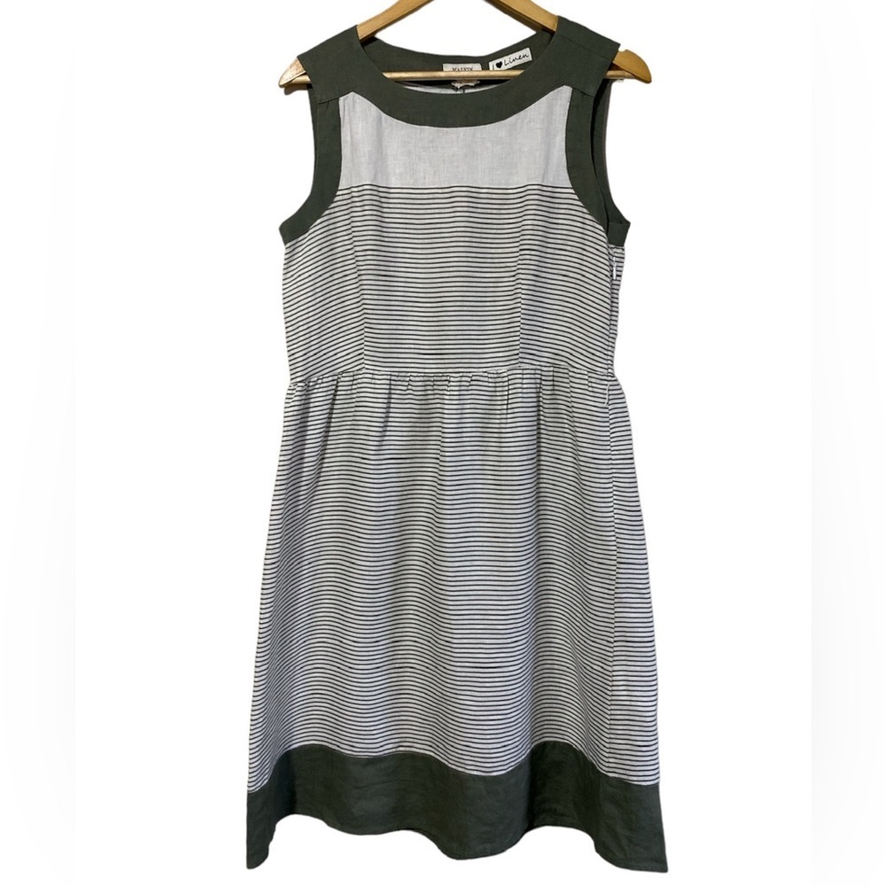 Malvin linen Sage Green Cream White Stripe Sleeveless  midi dress Women’s Size M